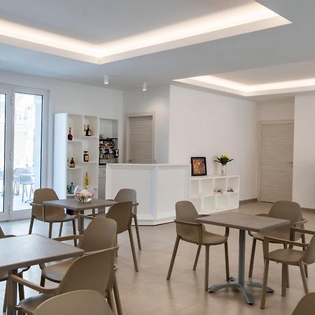Vasto Aparthotel Luaran gambar
