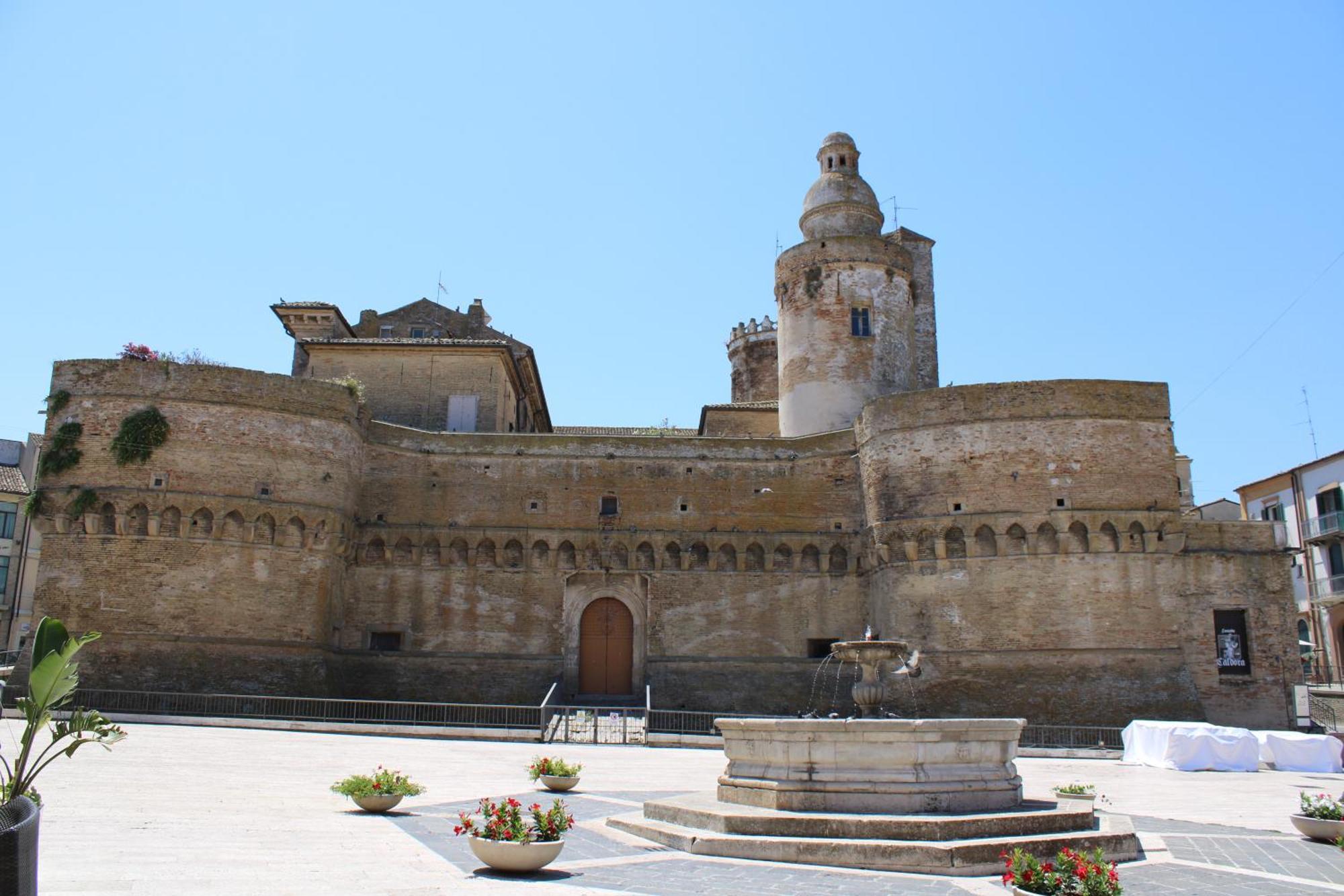 Vasto Aparthotel Luaran gambar
